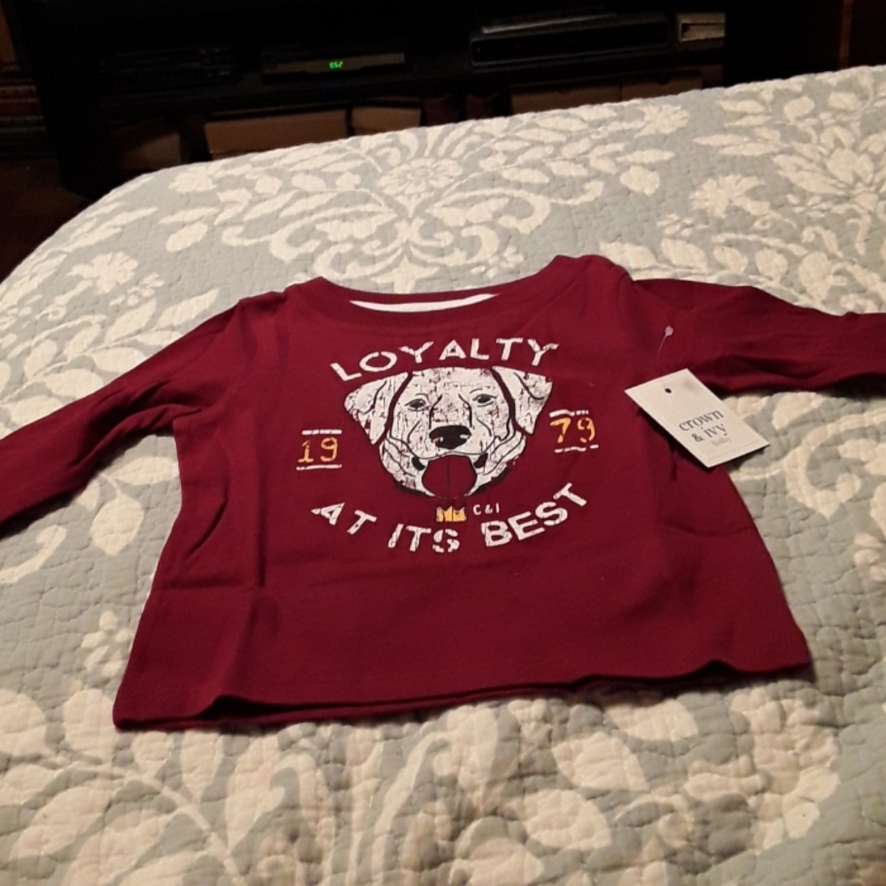 Nwt long sleeve tshirt